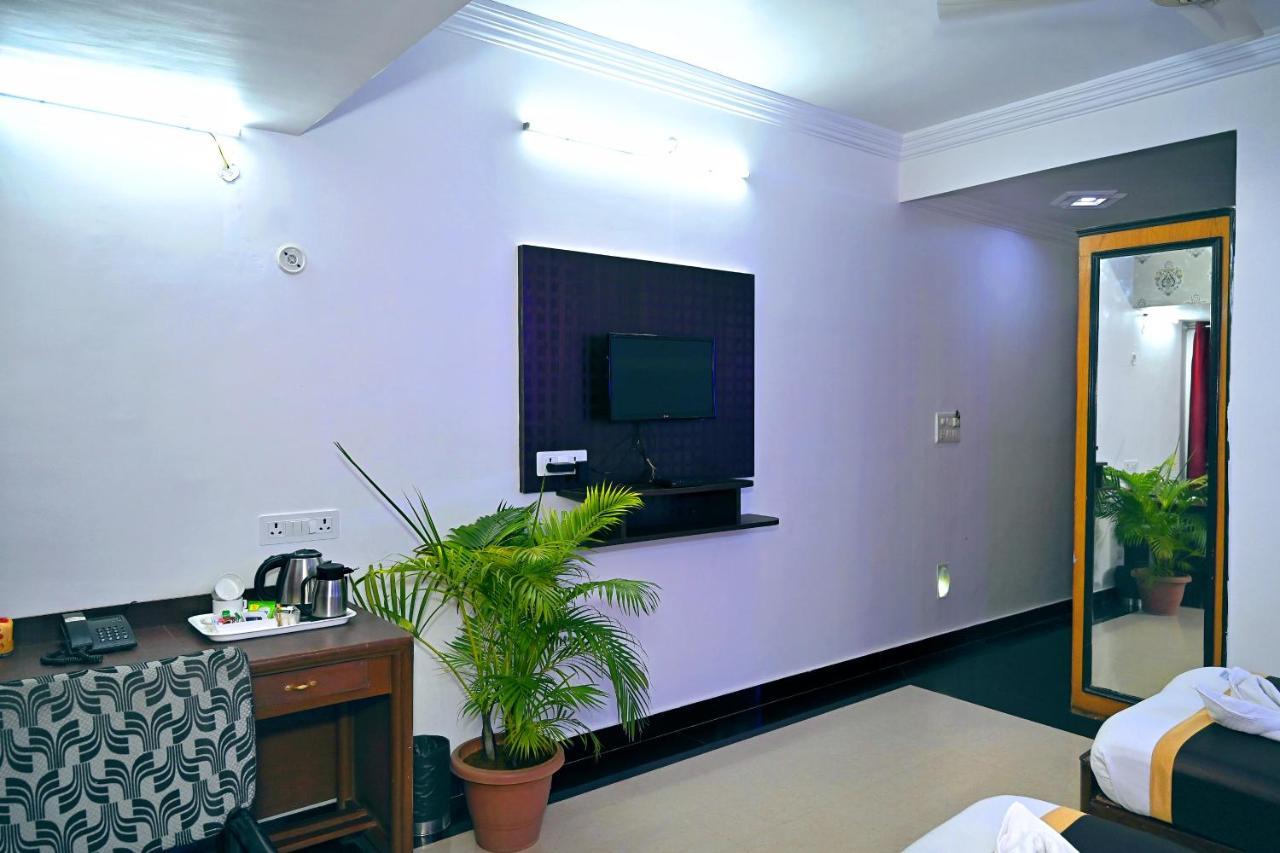 Hotel Rajhans International Bhāgalpur Εξωτερικό φωτογραφία