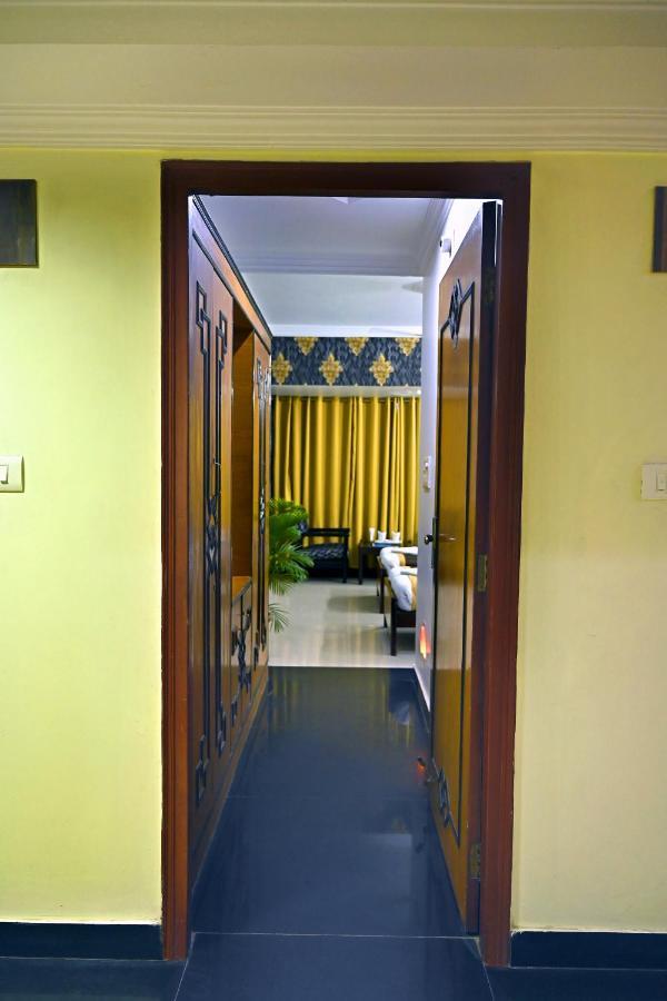 Hotel Rajhans International Bhāgalpur Εξωτερικό φωτογραφία