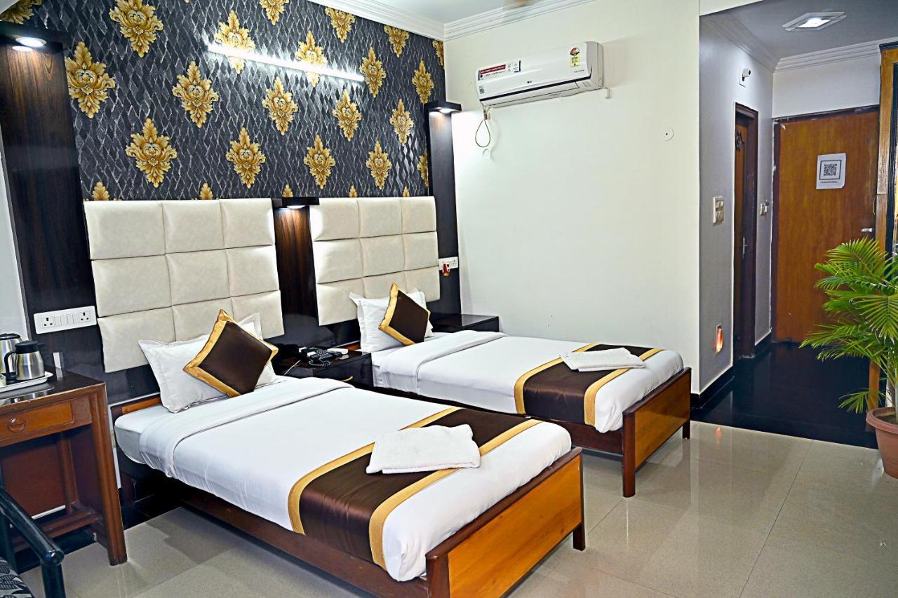 Hotel Rajhans International Bhāgalpur Εξωτερικό φωτογραφία