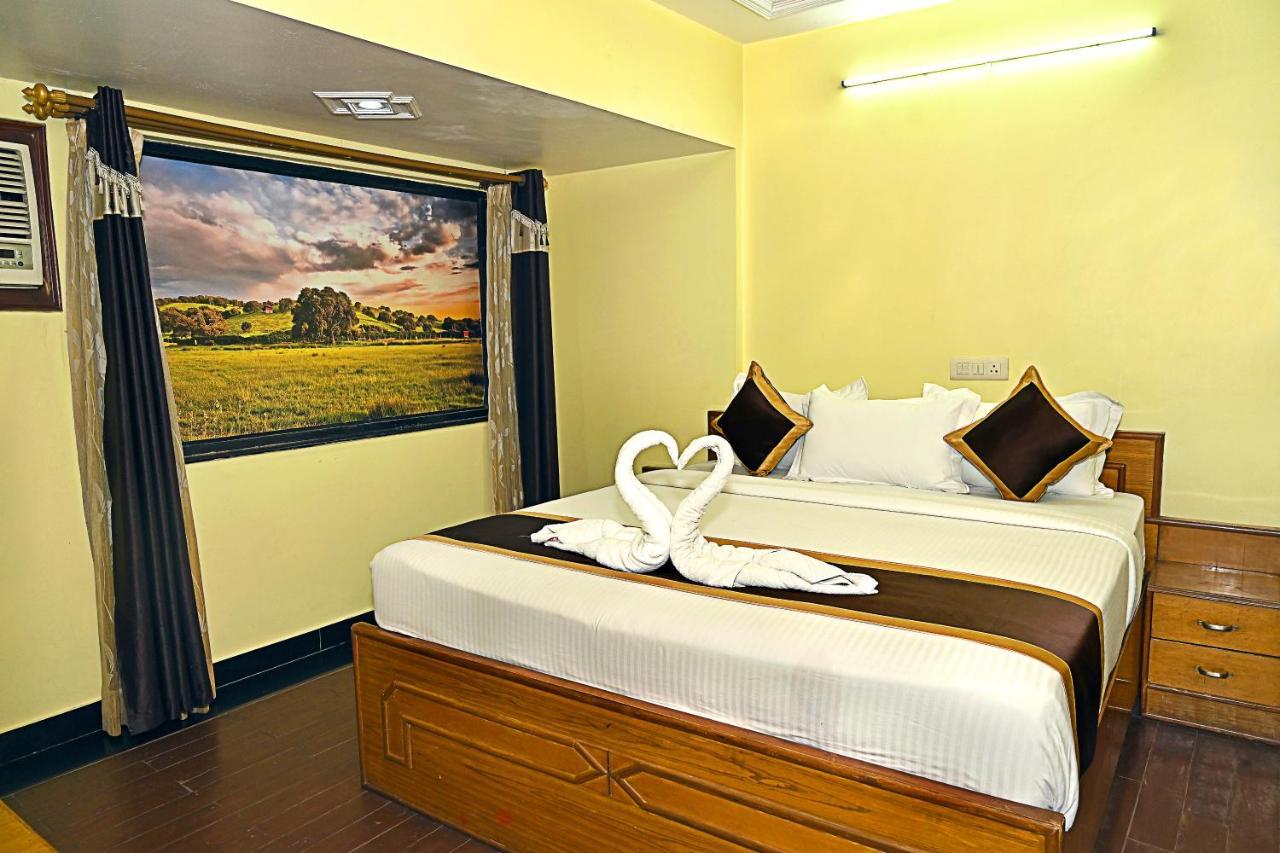 Hotel Rajhans International Bhāgalpur Εξωτερικό φωτογραφία