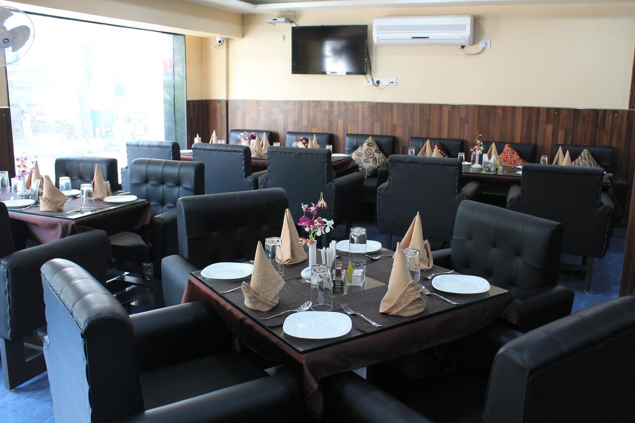 Hotel Rajhans International Bhāgalpur Εξωτερικό φωτογραφία