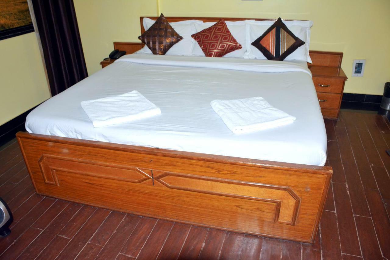 Hotel Rajhans International Bhāgalpur Εξωτερικό φωτογραφία